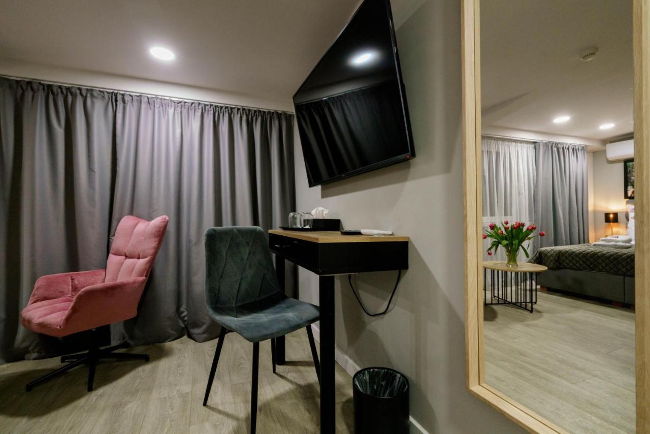 Kamienica No 111A Warsaw Airport Aparthotel Exterior photo